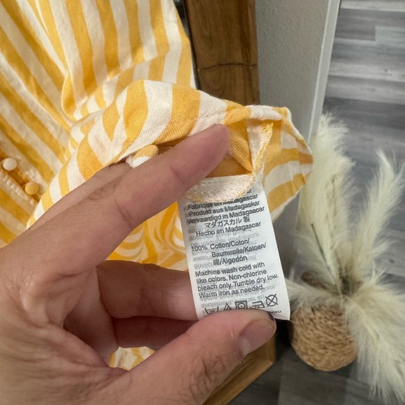 Madewell Petite Agency Tie-Front Button Top in Pompano Stripe - Picture 4 of 4